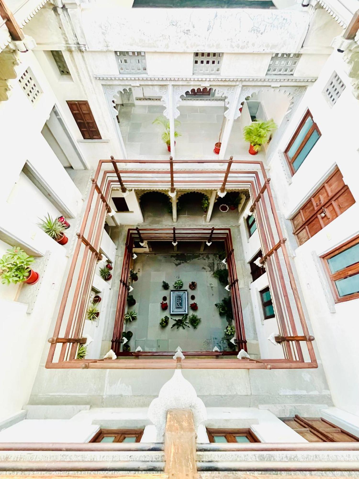 Madri Haveli Hotel Udaipur Exterior foto
